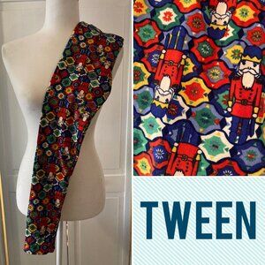 LulaRoe LLR tween leggings • holiday nutcracker print • blue, red, green • NWOT
